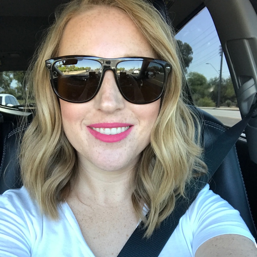 Meet your Posher, Jennifer